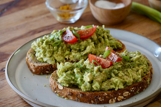 Avocado Toast Extravaganza: Elevate Your Morning with Dash Electric ClearView Toaster